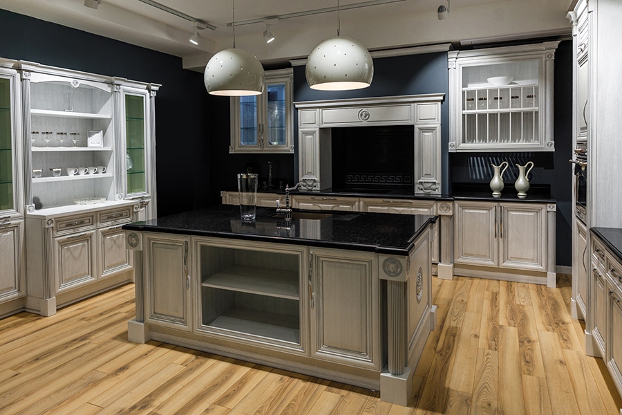 Kitchen remodeling with new cabinets and tile backsplash in Middletown NJ by DK PRO Construction